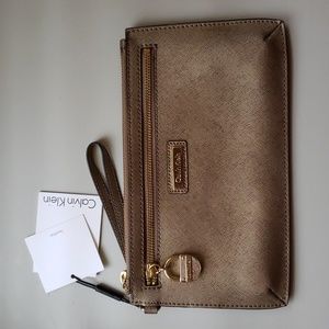 CALVIN KLEIN Bronze Gold Metallic Wristlet